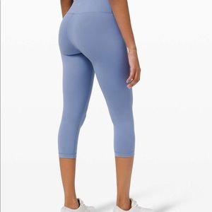 Lululemon Wunder Train High-Rise Crop 21"